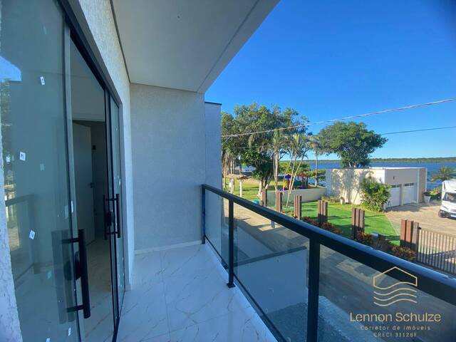 #0454 - Casa para Venda em Balneário Barra do Sul - SC