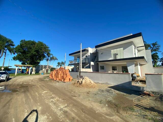 Casa para Venda em Balneário Barra do Sul - 5