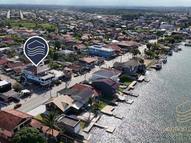 #0464 - Casa para Venda em Balneário Barra do Sul - SC - 1