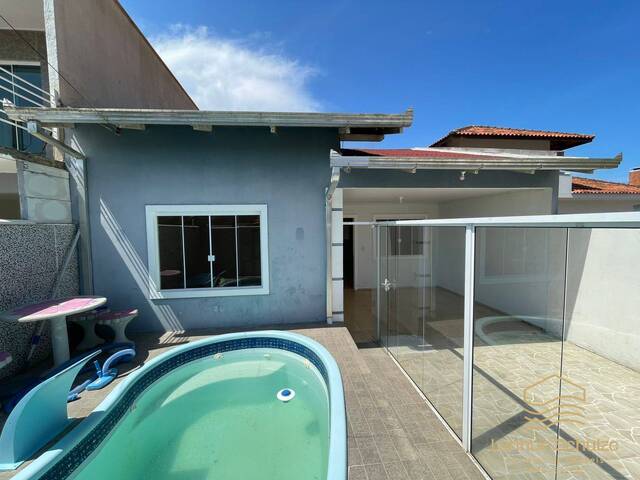 #0465 - Casa para Venda em Balneário Barra do Sul - SC - 3