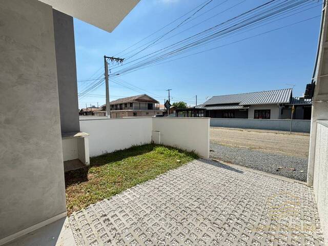Casa para Venda em Balneário Barra do Sul - 4