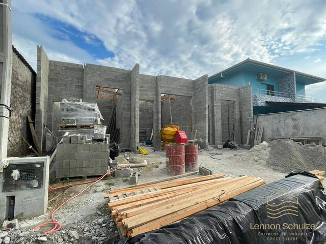 Casa para Venda em Balneário Barra do Sul - 5