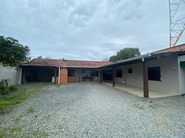 #0486 - Casa para Venda em Balneário Barra do Sul - SC - 3