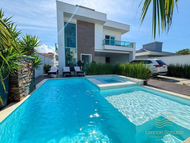 #0487 - Sobrado para Venda em Balneário Barra do Sul - SC - 1