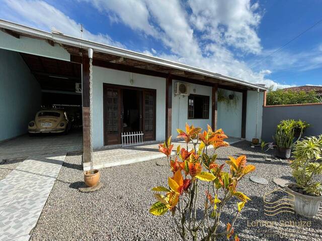 #0492 - Casa para Venda em Balneário Barra do Sul - SC