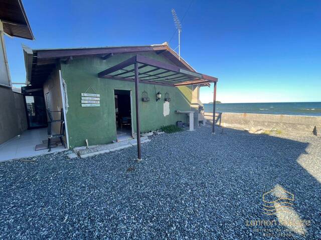 #0494 - Casa para Venda em Balneário Barra do Sul - SC - 1