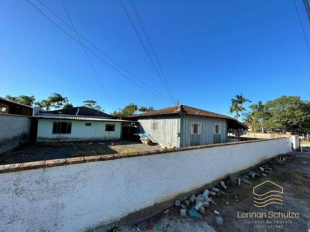 Casa para Venda em Balneário Barra do Sul - 2