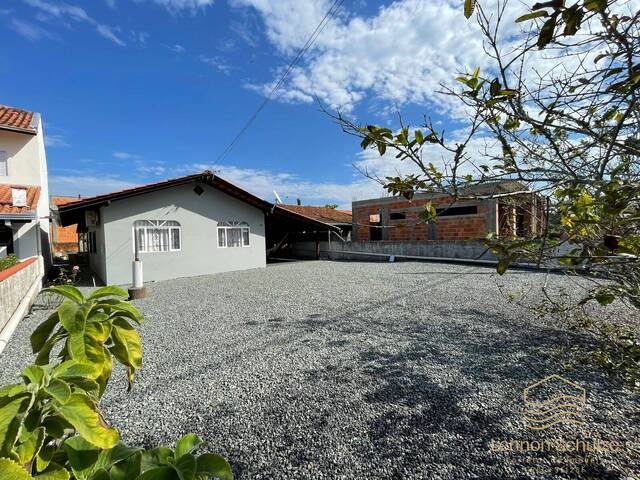 Casa para Venda em Balneário Barra do Sul - 4