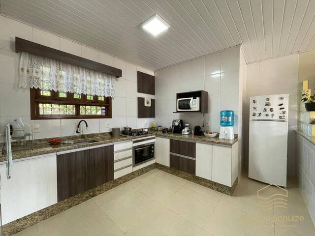 Casa para Venda em Balneário Barra do Sul - 5