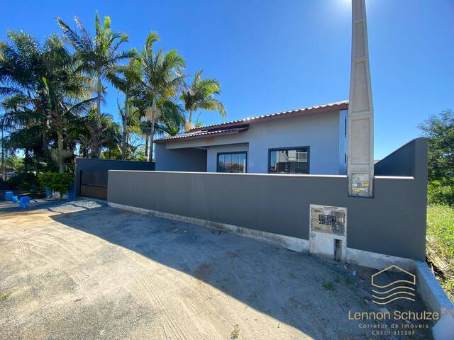 Casa para Venda em Balneário Barra do Sul - 2