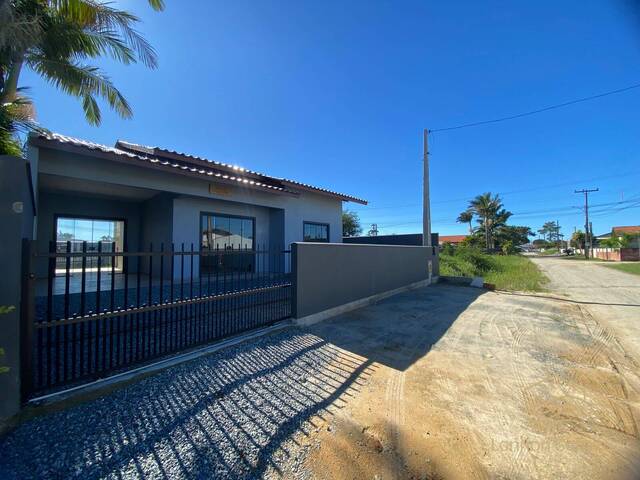 Casa para Venda em Balneário Barra do Sul - 3