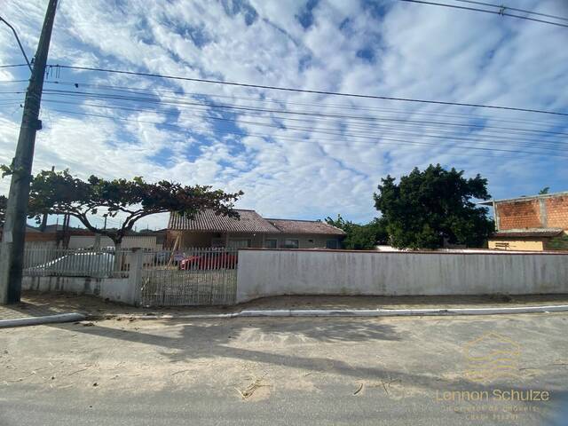 Venda em Pinheiros - Balneário Barra do Sul