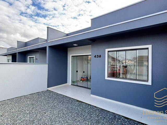 Casa para Venda em Balneário Barra do Sul - 2