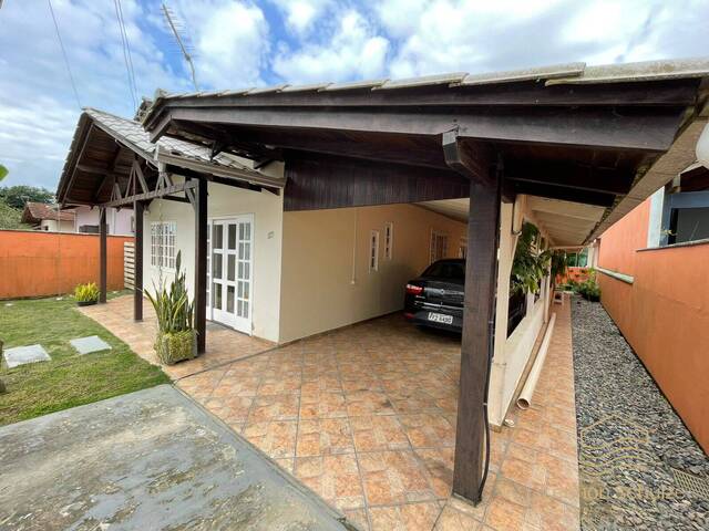 #0524 - Casa para Venda em Balneário Barra do Sul - SC - 1