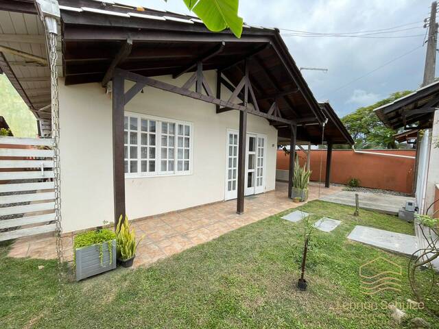 #0524 - Casa para Venda em Balneário Barra do Sul - SC - 3