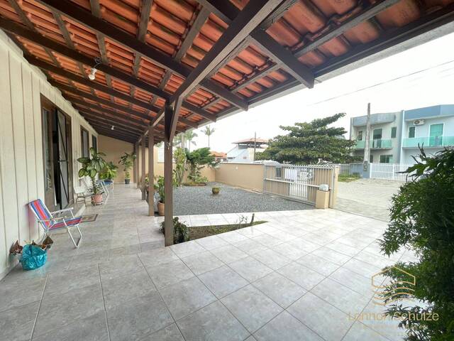 Casa para Venda em Balneário Barra do Sul - 5