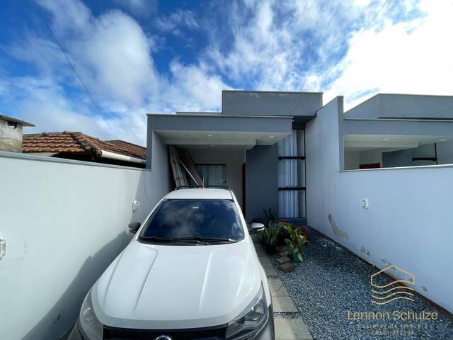Casa para Venda em Balneário Barra do Sul - 2
