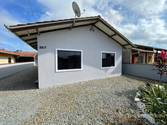Casa para Venda em Balneário Barra do Sul - 4
