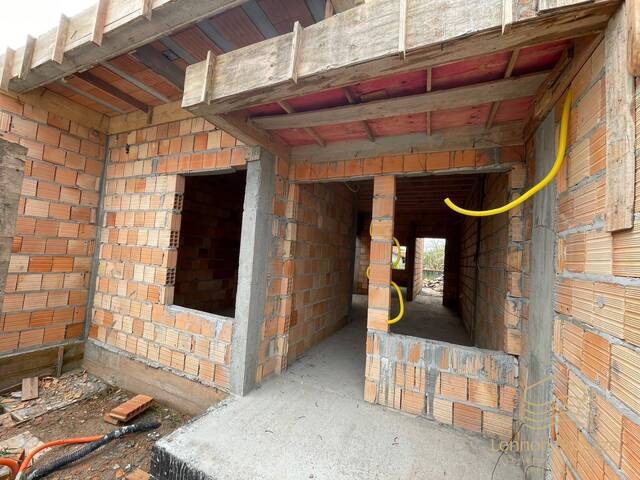 Casa para Venda em Balneário Barra do Sul - 2