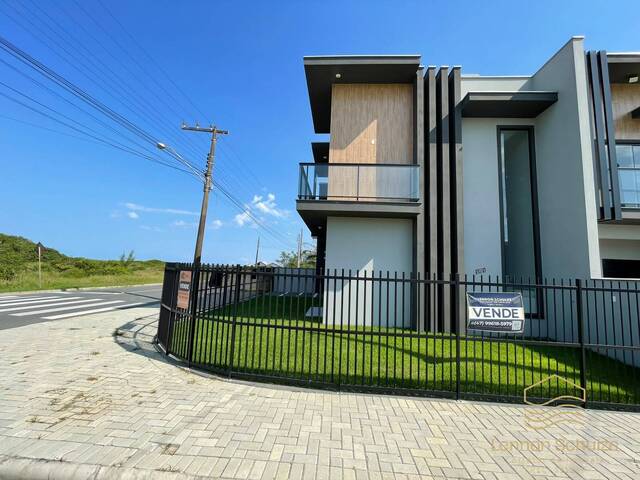 Casa para Venda em Balneário Barra do Sul - 4
