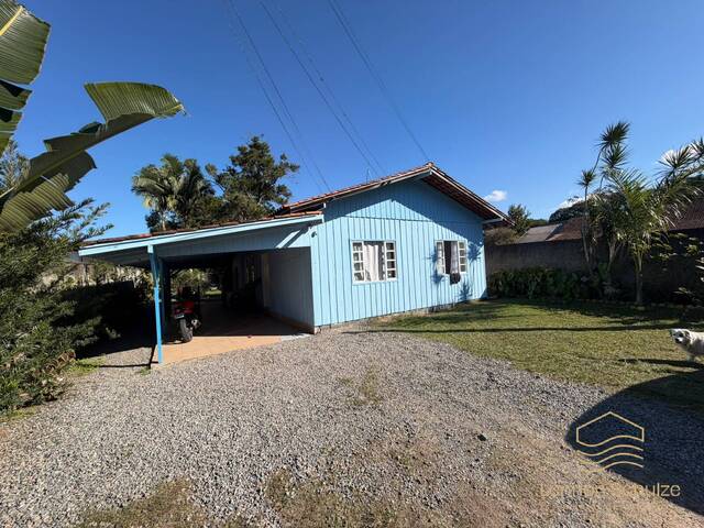 Casa para Venda em Balneário Barra do Sul - 2