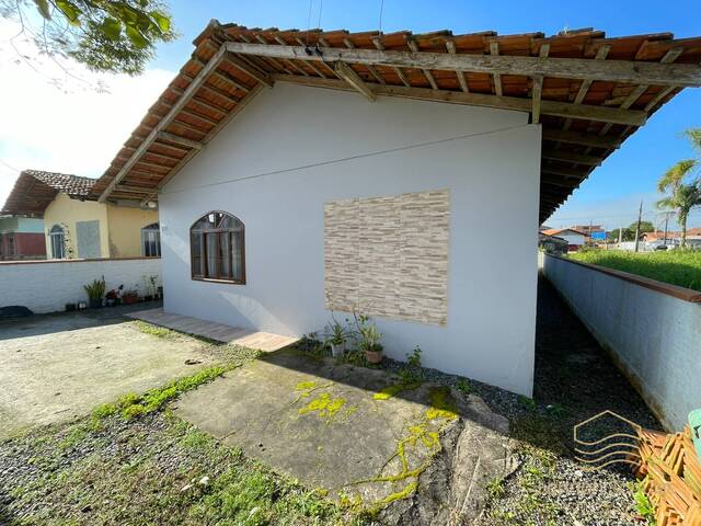 Casa para Venda em Balneário Barra do Sul - 3