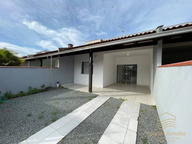Casa para Venda em Balneário Barra do Sul - 2