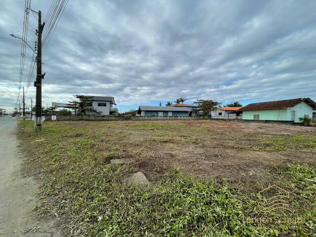 Terreno para Venda em Balneário Barra do Sul - 2