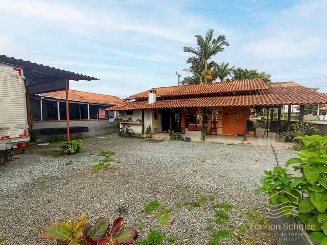 Casa para Venda em Balneário Barra do Sul - 4