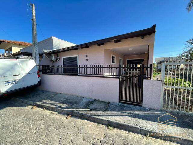 #0577 - Casa para Venda em Balneário Barra do Sul - SC - 1