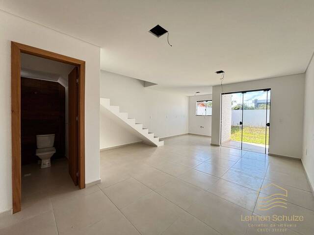 #0170 - Sobrado para Venda em Balneário Barra do Sul - SC - 3