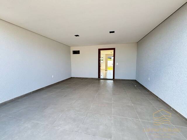 #0170 - Sobrado para Venda em Balneário Barra do Sul - SC - 2